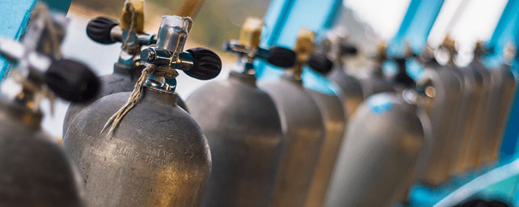 Газовые баллоны в Менделеевской
